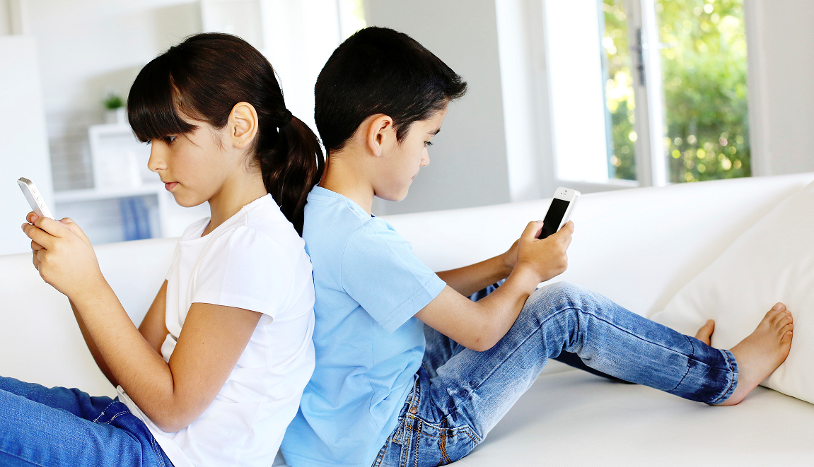 Best Monitoring Technology That Can Protect Your Teen Online